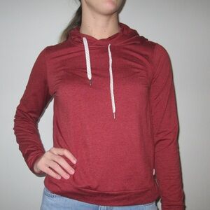 Vuori burnt orange/red hooded long sleeve! #wornonce 
#vuori